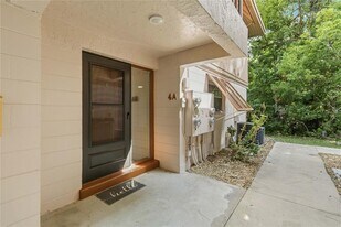 164 Perimeter Dr in Deltona, FL - Building Photo