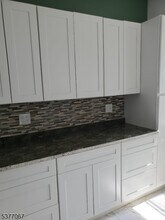 43 Wood St in Rutherford, NJ - Building Photo - Building Photo