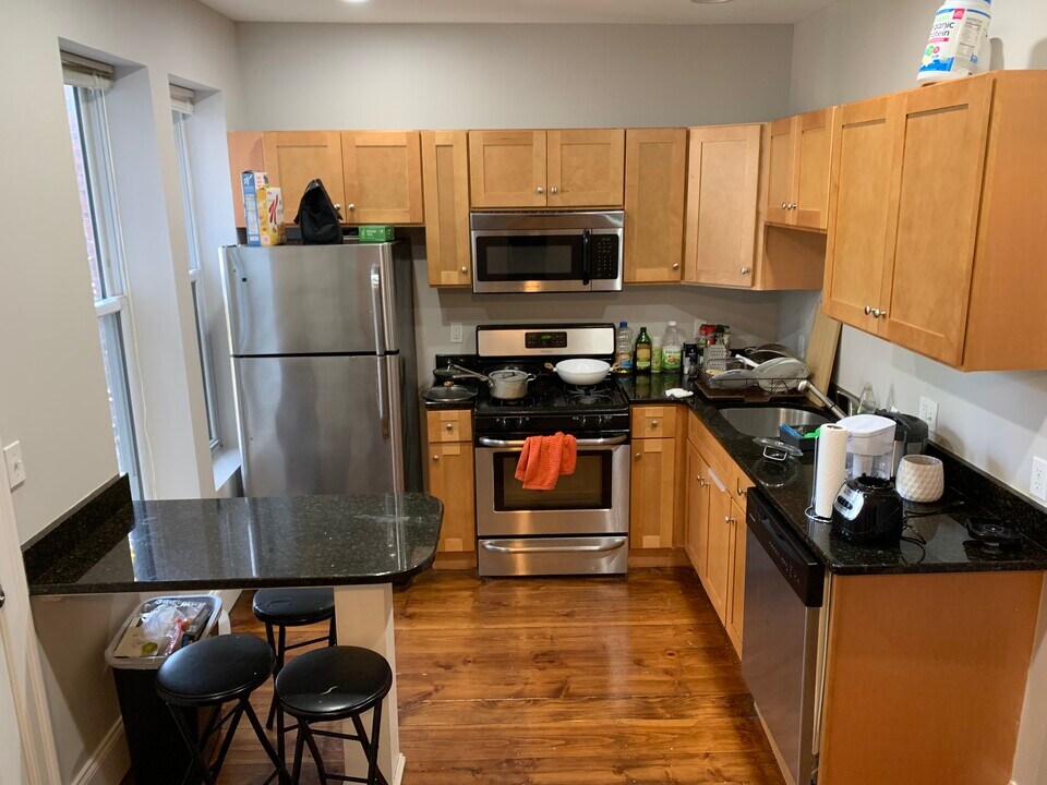 16 Sewall St in Boston, MA - Building Photo