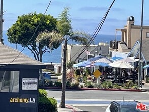 316 13th St in Manhattan Beach, CA - Building Photo - Building Photo