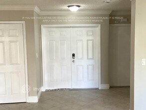 14137 SW 166th Terrace in Miami, FL - Foto de edificio - Building Photo