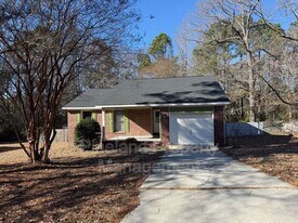 6577 Green Meadow Ct in Fayetteville, NC - Building Photo