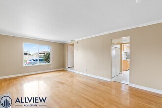 7862 Speer Drive in Huntington Beach, CA - Building Photo - Building Photo