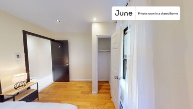 Private bedroom in 4 bed/1 bath Home in New York, NY - Building Photo - Building Photo