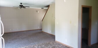 3867-3871 Ledyard St in West Lafayette, IN - Building Photo