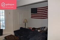 18 S Huntington Ave photo'