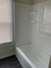 875 Shawano Ave in Green Bay, WI - Building Photo - Building Photo
