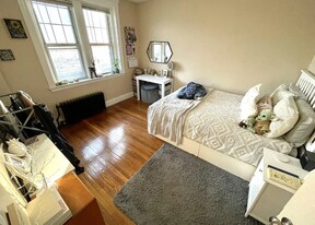 1997 Commonwealth Ave, Unit 20 in Boston, MA - Building Photo