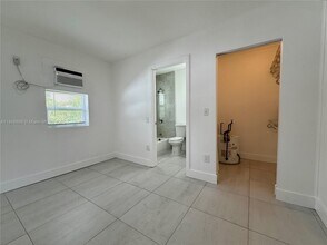 1620 NW 3rd St in Miami, FL - Building Photo - Building Photo