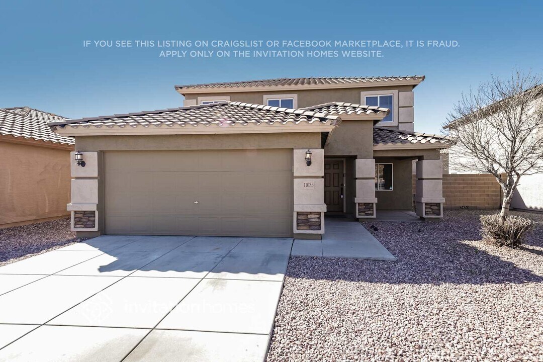 11635 W Longley Ln in Youngtown, AZ - Building Photo