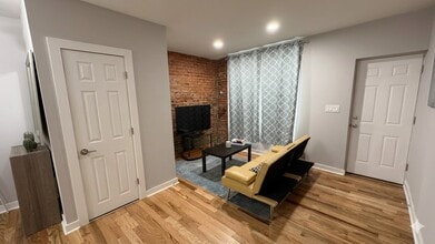 1635 Lecount St in Philadelphia, PA - Building Photo - Building Photo