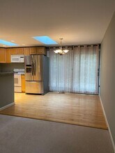 11563 Shadbush Ct in Reston, VA - Building Photo - Building Photo