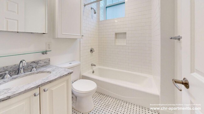 18 Chauncy St, Unit B in Cambridge, MA - Building Photo - Building Photo