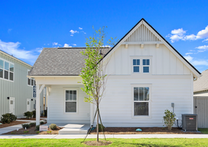 The Cottages at Ingleside Apartments