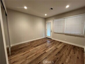 6427 Gaviota Ave in Los Angeles, CA - Building Photo - Building Photo