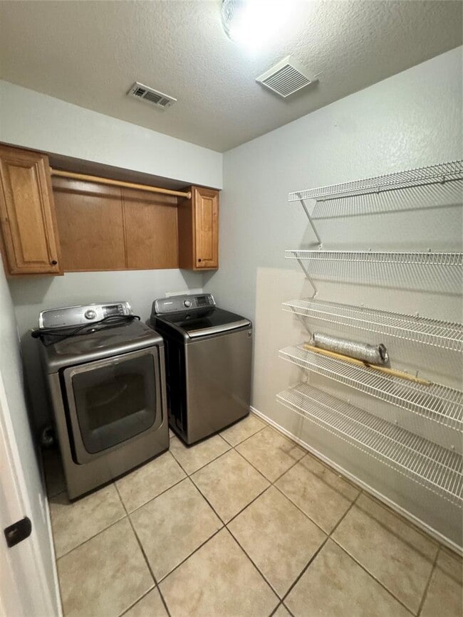 3224 Arroyo Bluff Ln in Round Rock, TX - Foto de edificio - Building Photo