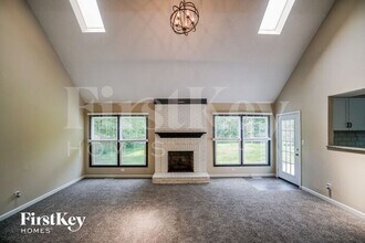 8608 Ashford Ln NW in Pickerington, OH - Building Photo - Building Photo