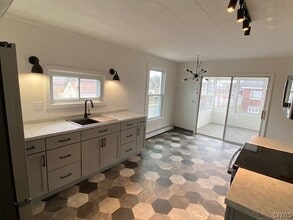 111 W Noyes Blvd in Sherrill, NY - Building Photo - Building Photo