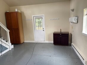 2146 Salzer Valley Rd in Centralia, WA - Building Photo - Building Photo
