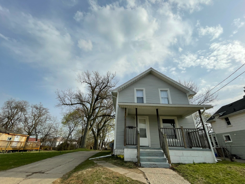344 Prospect St in Pontiac, MI - Foto de edificio