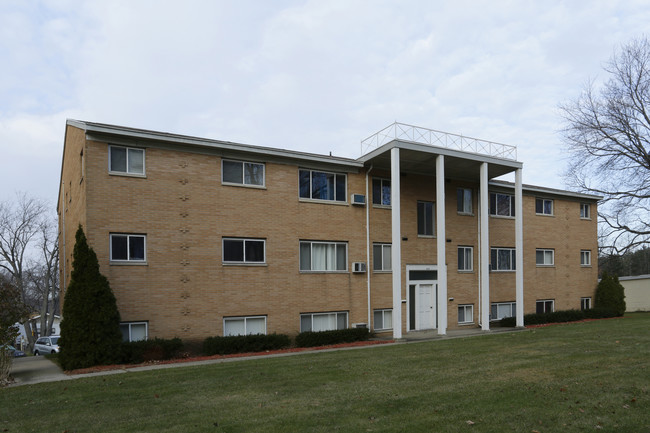 Mona Shores Apartments in Muskegon, MI - Building Photo - Building Photo