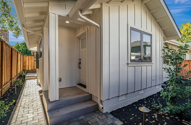 property at 1456 Kentfield Ave