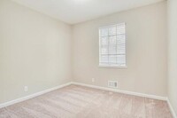 2846 Cocklebur Rd photo'