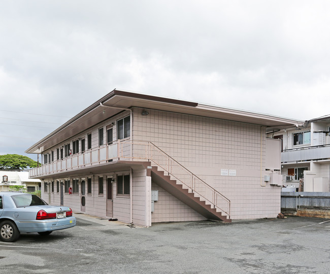 1721 Kaluhikai Ln