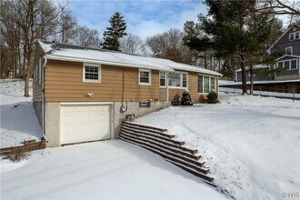 63 Higby Rd in Utica, NY - Building Photo - Building Photo