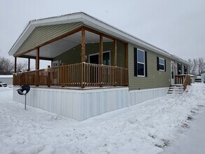 1603 Summer Park Dr in Ankeny, IA - Building Photo - Building Photo