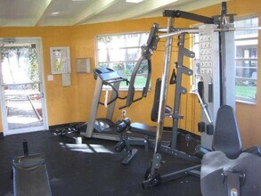 760 SE 2nd Ave, Unit D111 in Deerfield Beach, FL - Foto de edificio - Building Photo