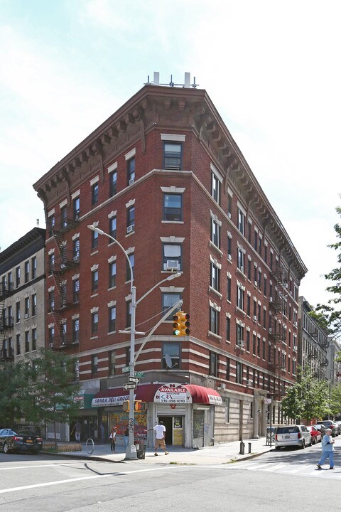 295 W 150th St in New York, NY - Building Photo