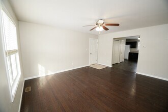 693 Dearborn Rd in Valparaiso, IN - Building Photo - Building Photo