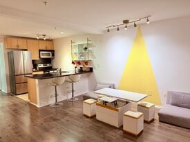 101 Market St, Unit 304 in San Diego, CA - Building Photo