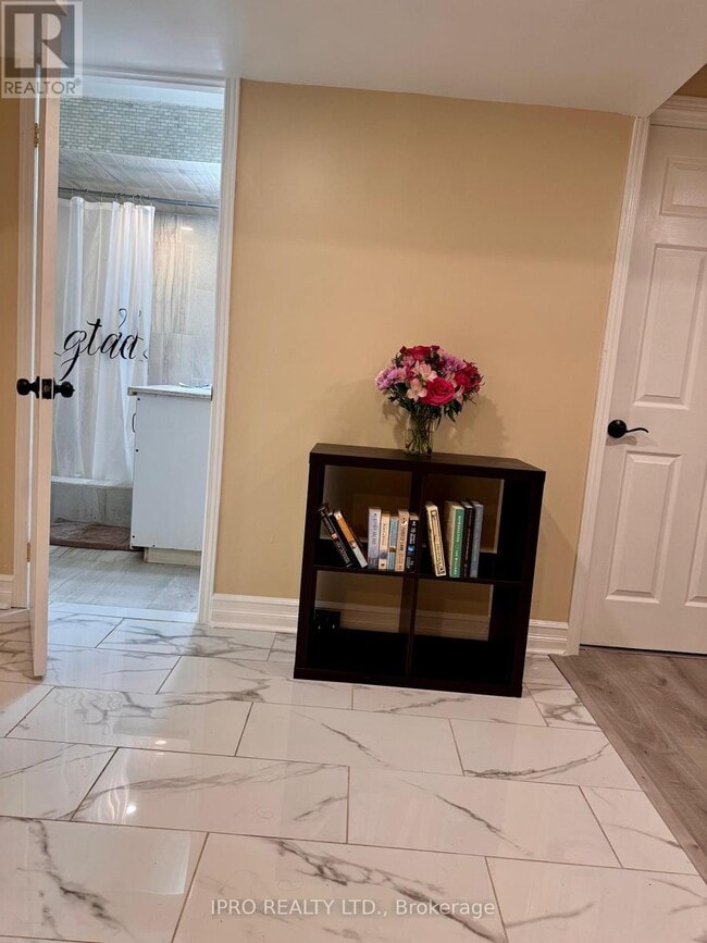 41 Arctic Wolf Rd in Brampton, ON - Building Photo - Building Photo