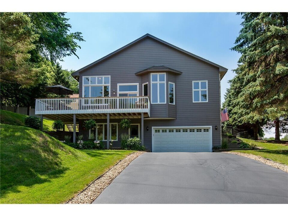 4830 Safari Pass in Eagan, MN - Building Photo