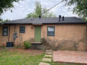 4005 SE 26th St in Del City, OK - Building Photo - Building Photo