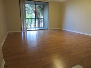 8400 SW 133rd Avenue Rd in Miami, FL - Building Photo - Building Photo