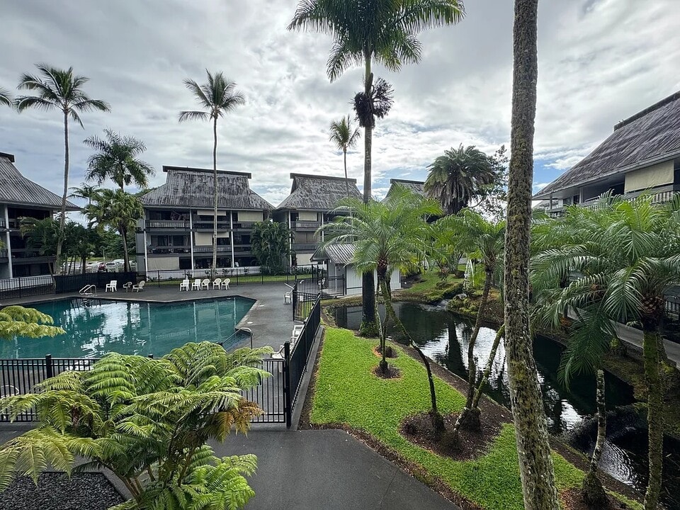 400 Hualani St in Hilo, HI - Building Photo