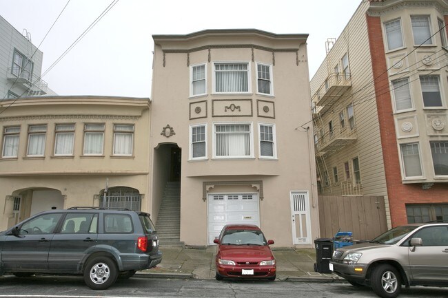 2033-2035 Cabrillo St in San Francisco, CA - Foto de edificio - Building Photo