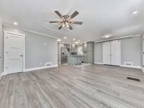 2406 Pine Dr NW in Kennesaw, GA - Building Photo - Building Photo