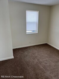 1587 Martha Ave photo'