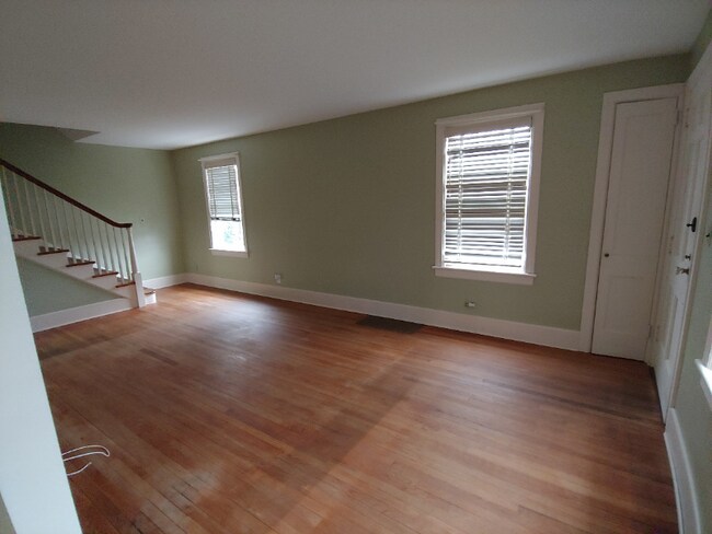 13 Alexander Ave in Freehold, NJ - Building Photo - Building Photo