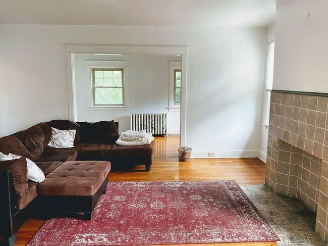 5716 Beacon St in Pittsburgh, PA - Building Photo - Building Photo