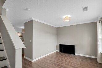 650 Flintlock Ct in Nashville, TN - Building Photo - Building Photo