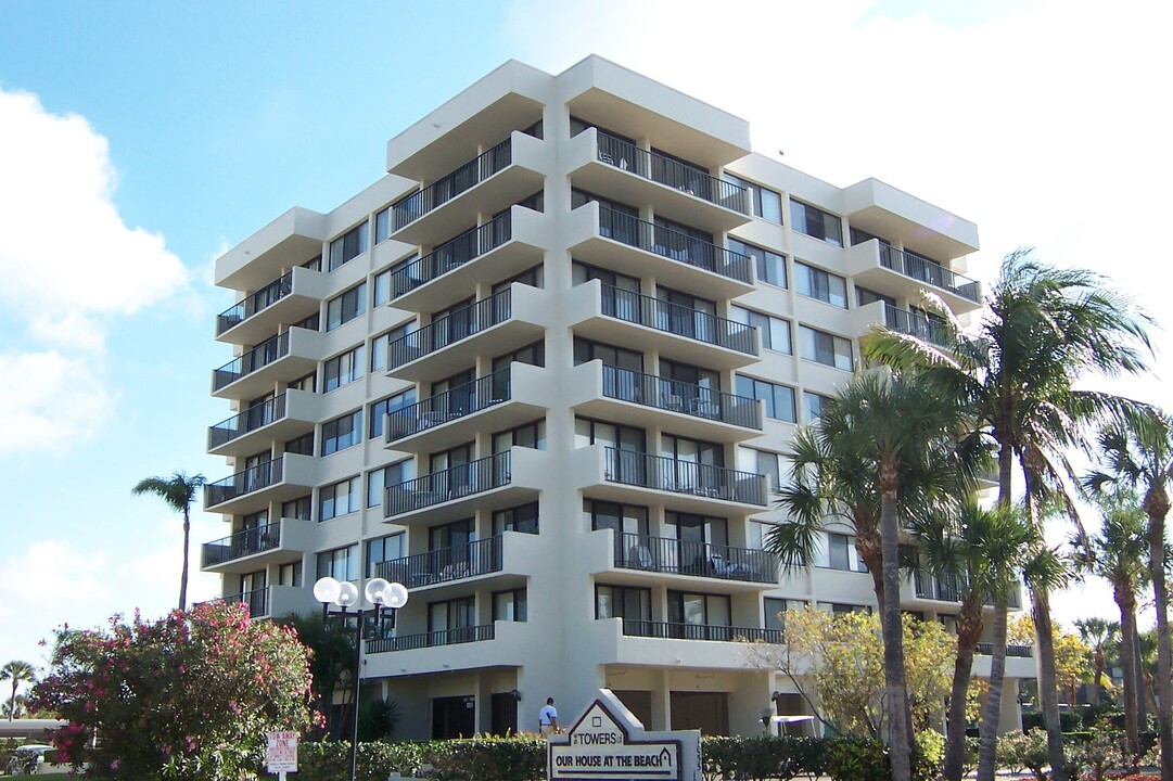 Our House at the Beach West Tower in Sarasota, FL - Building Photo