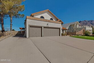 851 Dulce Tierra Dr in El Paso, TX - Building Photo - Building Photo
