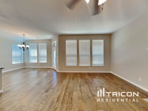 330 Abbott Ln in Waxahachie, TX - Building Photo - Building Photo