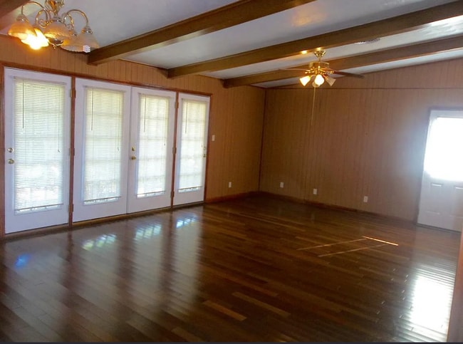 6609 Golf Crest Dr in Galveston, TX - Building Photo - Building Photo
