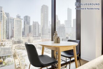676 N La Salle Dr in Chicago, IL - Building Photo - Building Photo